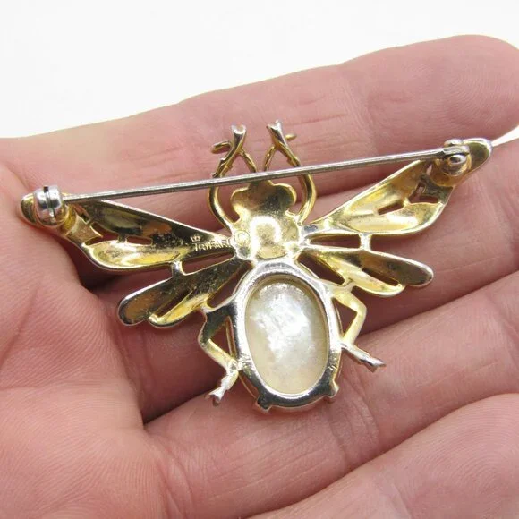 Crown Trifary Bee Brooch